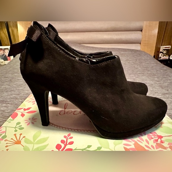 ♣️Jellypop “Corset” Booties♣️ - Picture 2 of 7